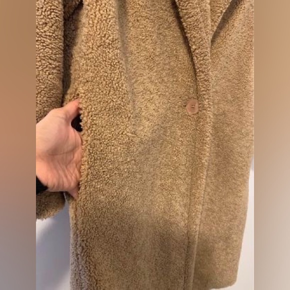 Authentic MAJE Teddy Coat - size XS- S - Picture 8 of 11